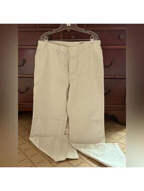 Vineyard Vines Club Pants in Light Khaki 35 x 32